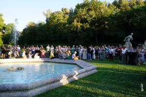 Répartis en binôme Soignant/Bénévole, les membres de l’association organisent une journée de sensibilisation au bénévolat en soins palliatifs à Aix-en-Provence.